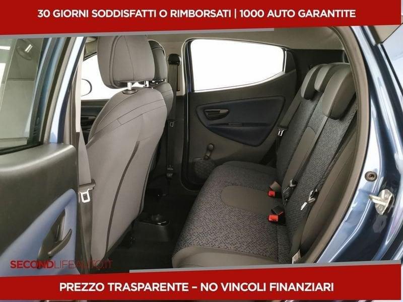 Lancia Ypsilon 1.0 firefly hybrid Oro s&s 70cv