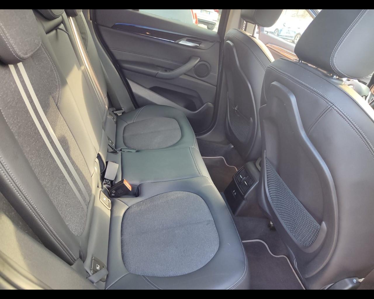 BMW X1 (F48) - X1 sDrive20d Sport