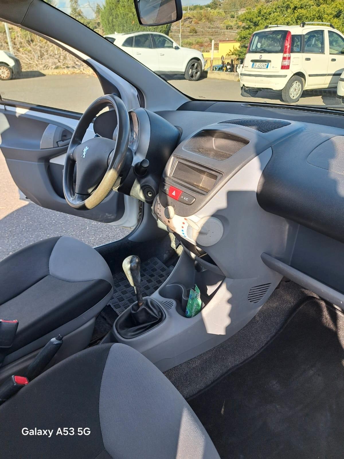 Peugeot 107 1.0 68CV 5p. Access