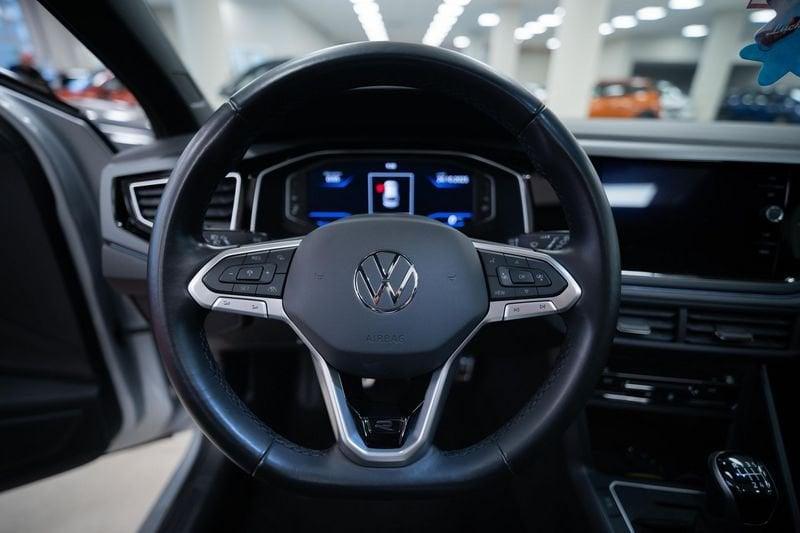 Volkswagen Taigo 1.0 tsi R-Line 110cv