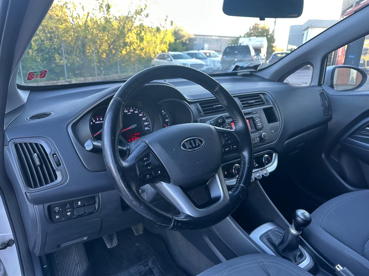 Kia Rio 1.2 CVVT 5p. EX PLUS Neopatentati
