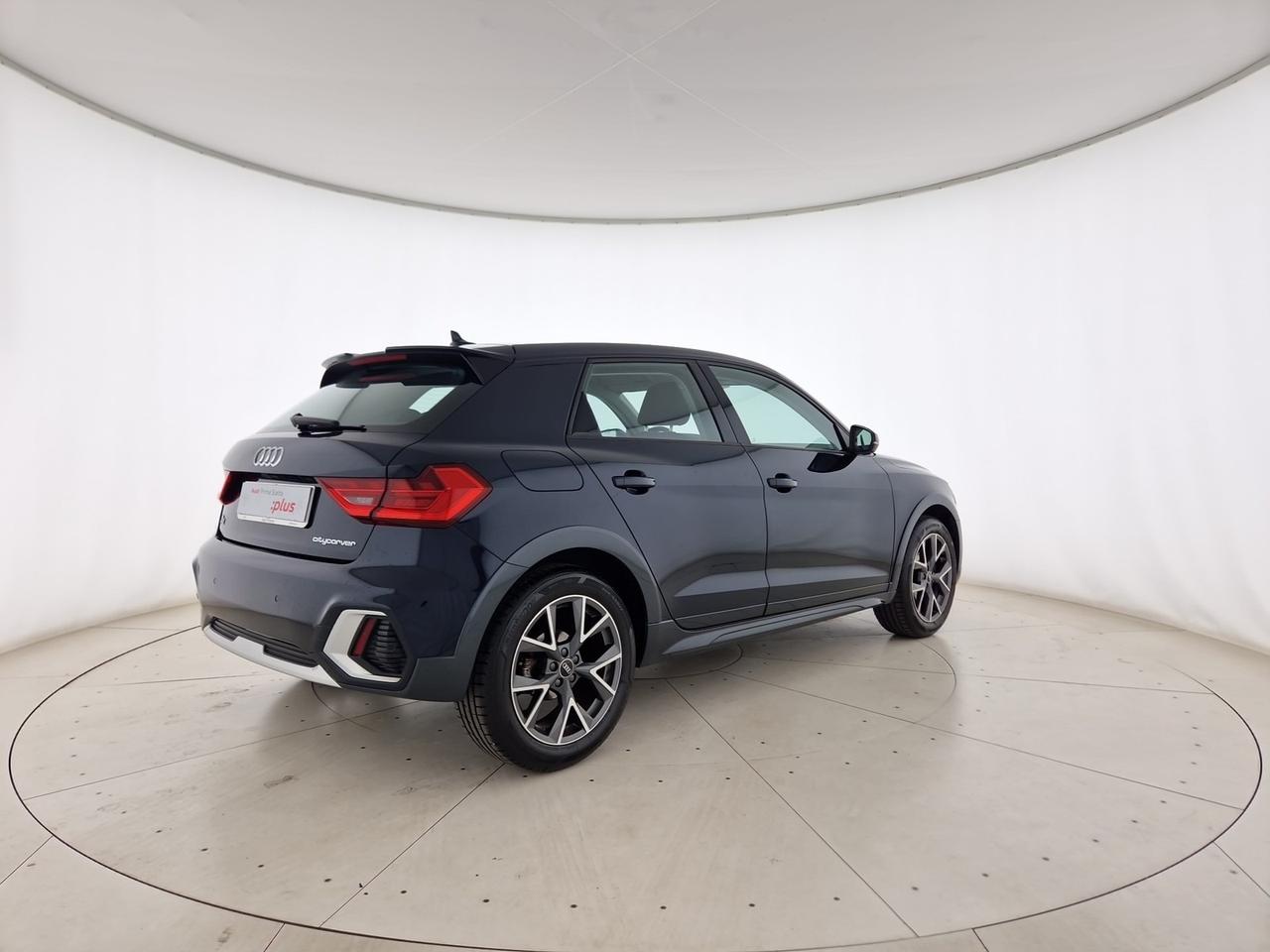 Audi A1 citycarver 30 1.0 tfsi admired 110cv s-tronic