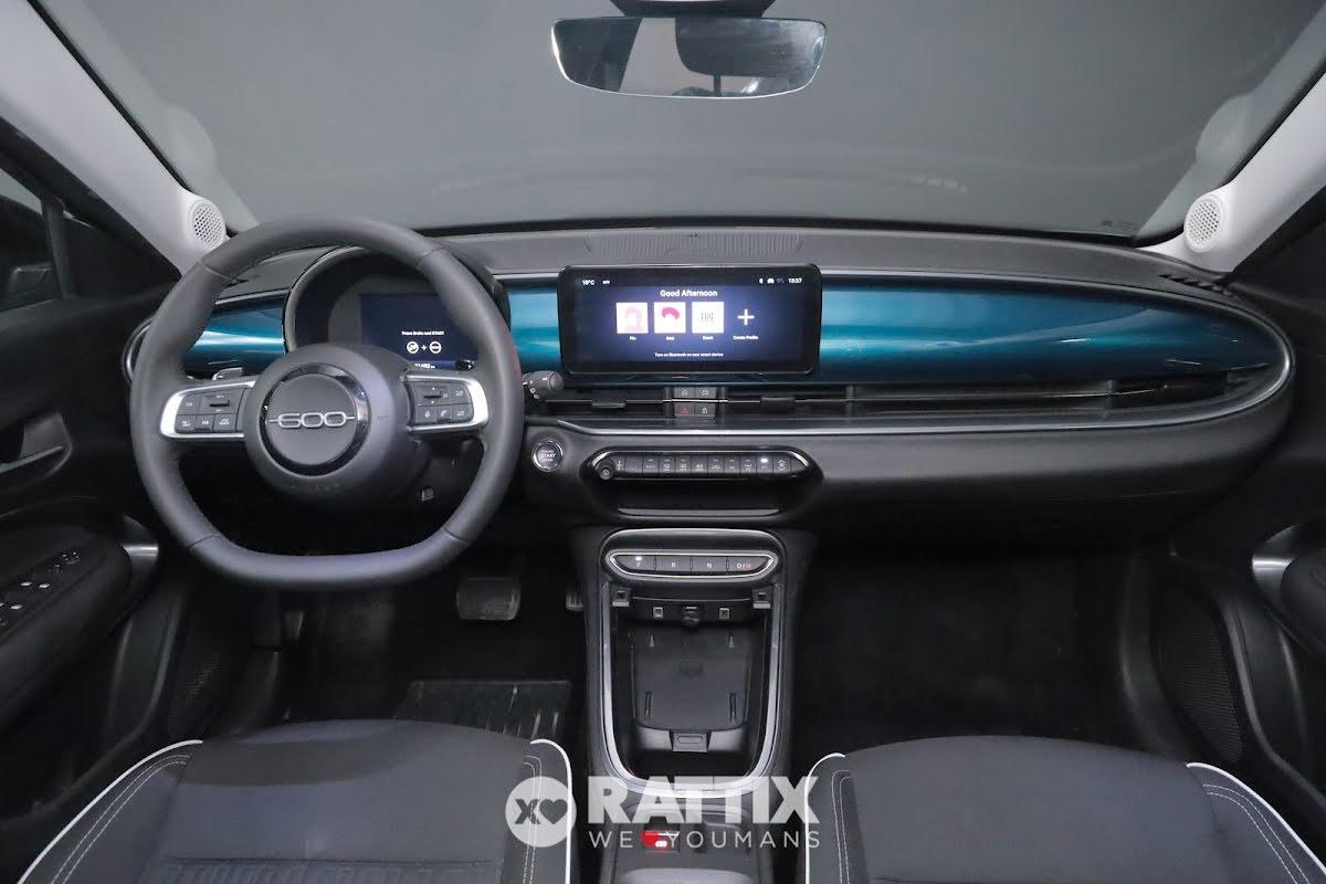 Fiat 600 1.2 Hybrid 145CV Pop Auto