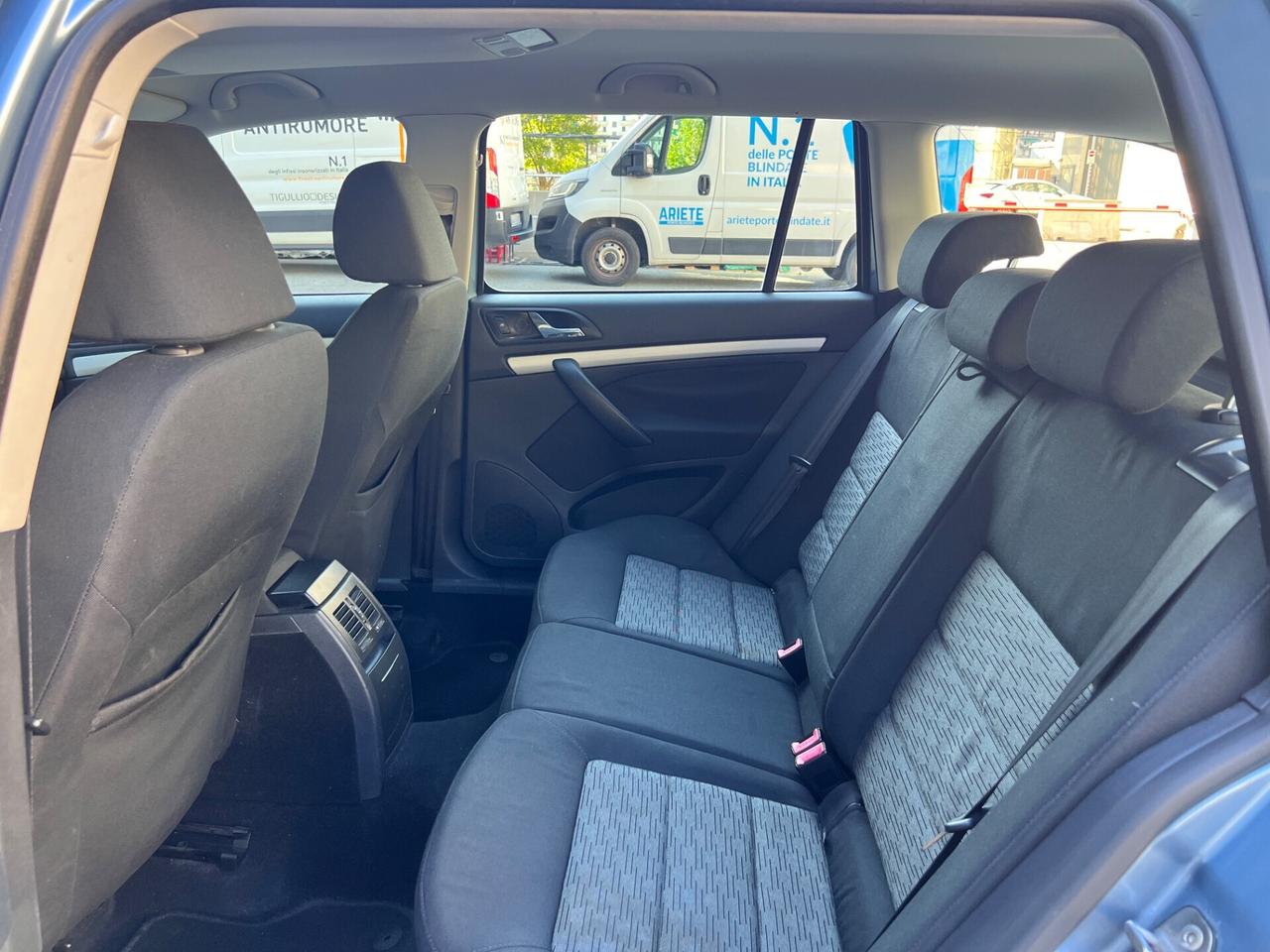 Skoda Octavia 1.6 TDI CR F.AP. Wagon Ambition