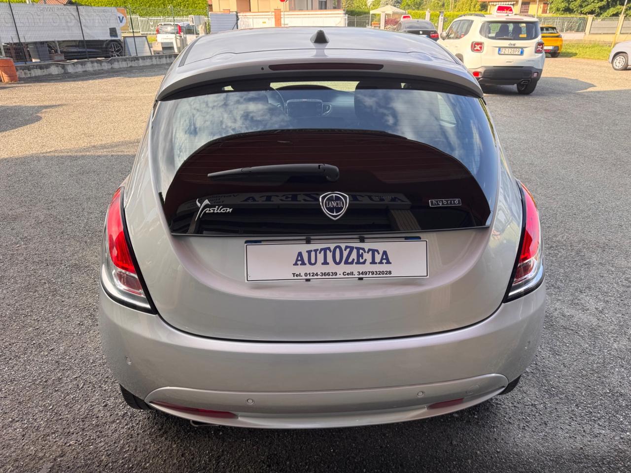 Lancia Ypsilon 1.0 Hybrid Gold
