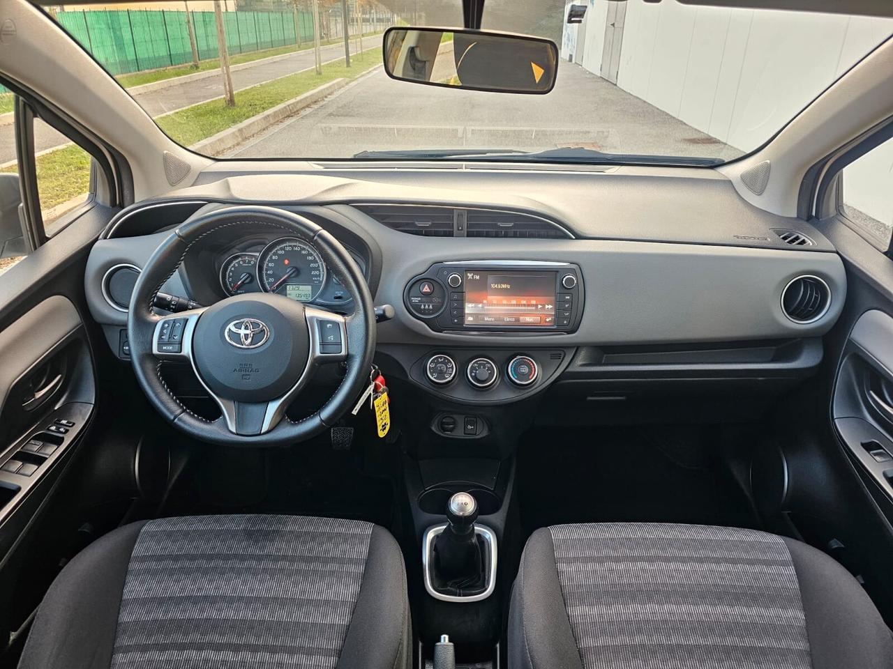 Toyota Yaris 1.0 benzina