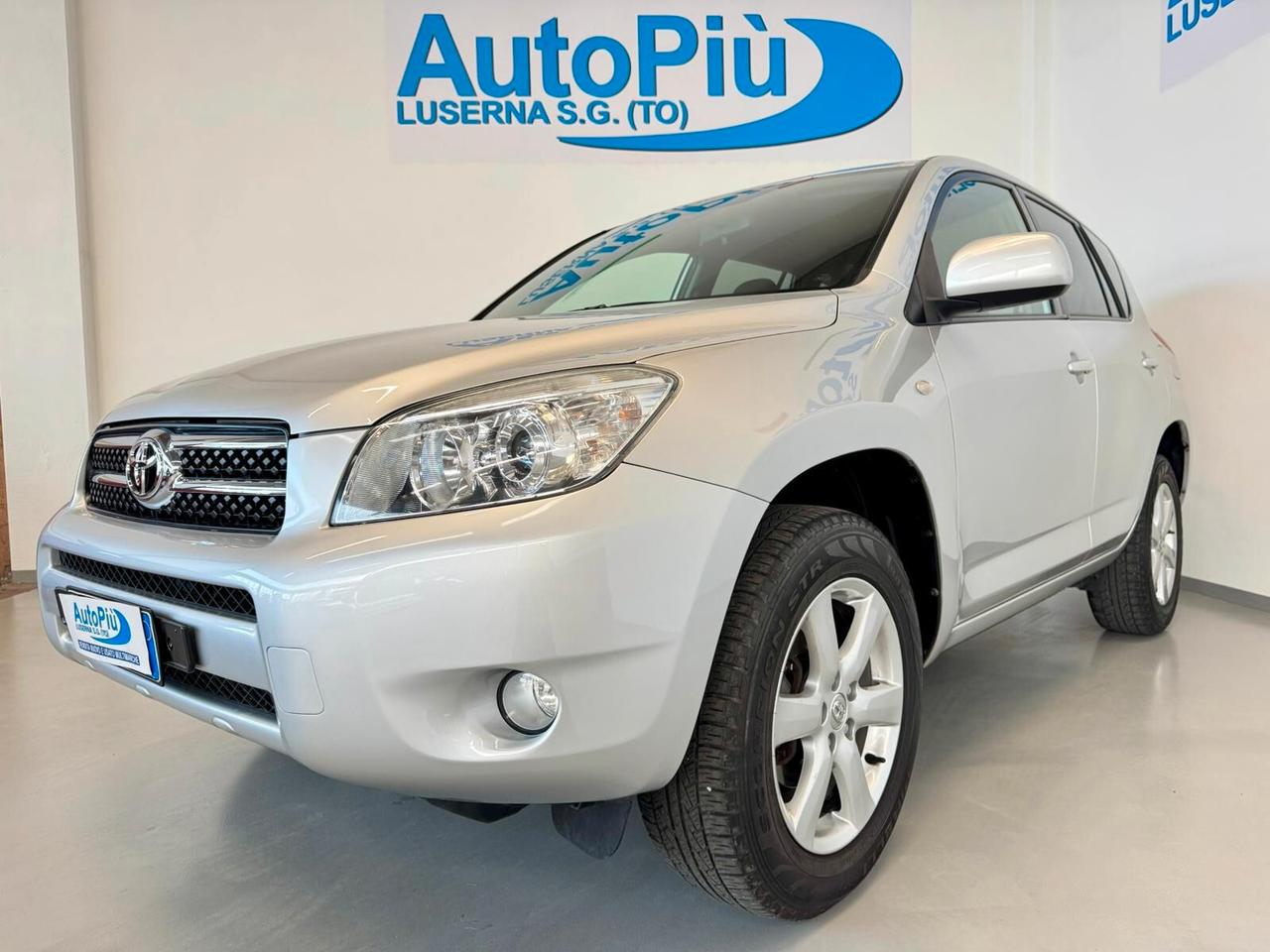 Toyota RAV-4 Crossover 2.0 aut. Sol 152 CV
