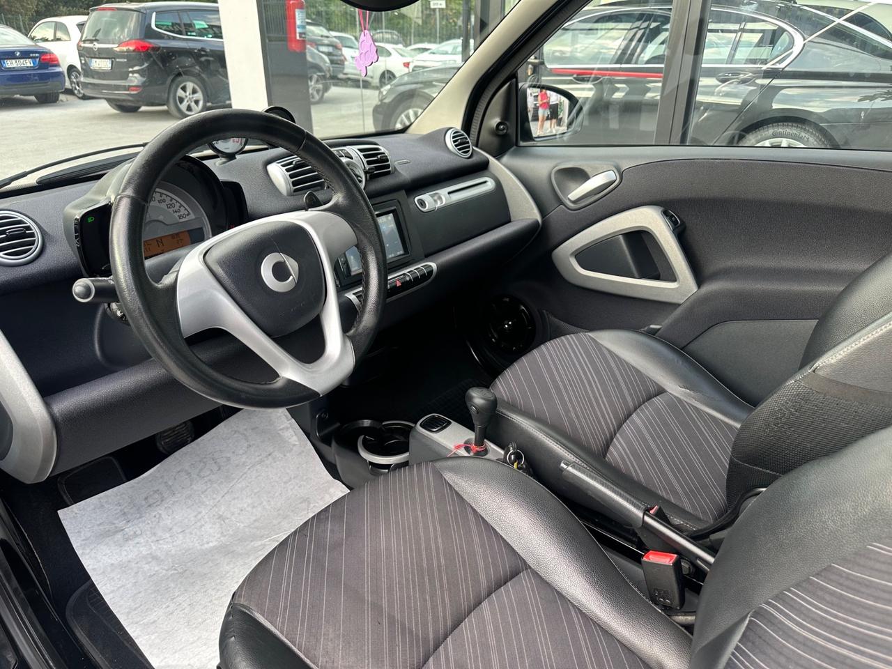 Smart ForTwo 800 40 kW coupé passion cdi