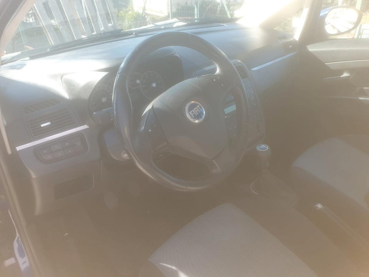 Fiat Grande Punto 1.9 MJT 120 CV 5 porte Emotion