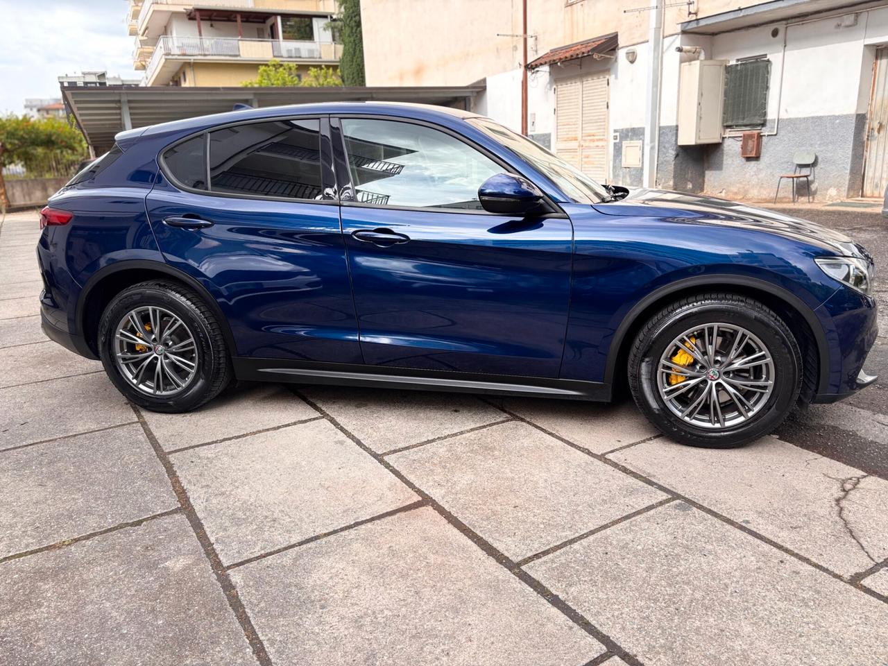 Alfa Romeo Stelvio 2.2 Turbodiesel 180 CV AT8 RWD Super