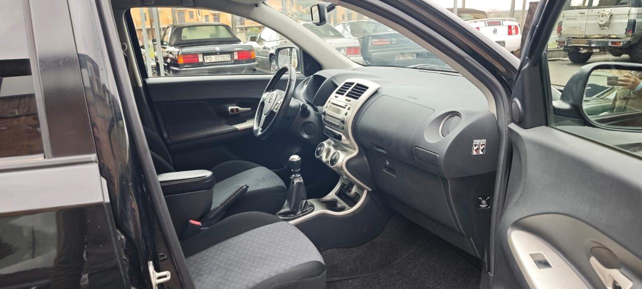 Toyota Urban Cruiser 4x4 D-4D AWD Luxury