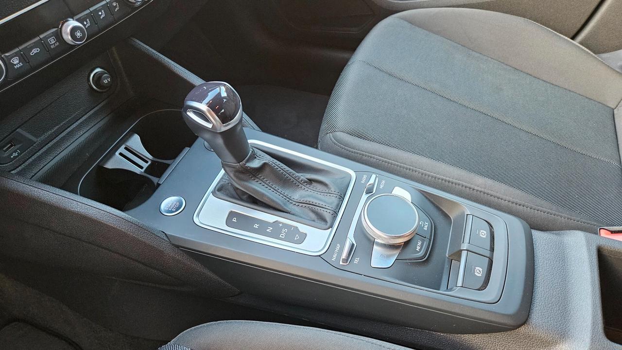 Audi Q2 35 1.5 tfsi s-tronic 150cv NAVY-CAMERA-SED.RISC