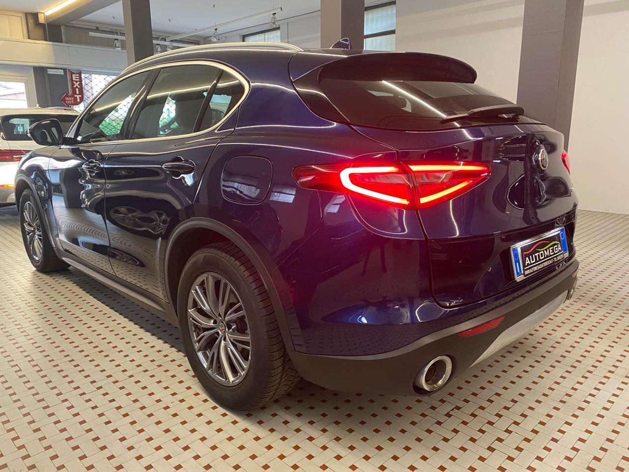 Alfa Romeo Stelvio 2.2 t Blu Montecarlo 160cv Aziendale