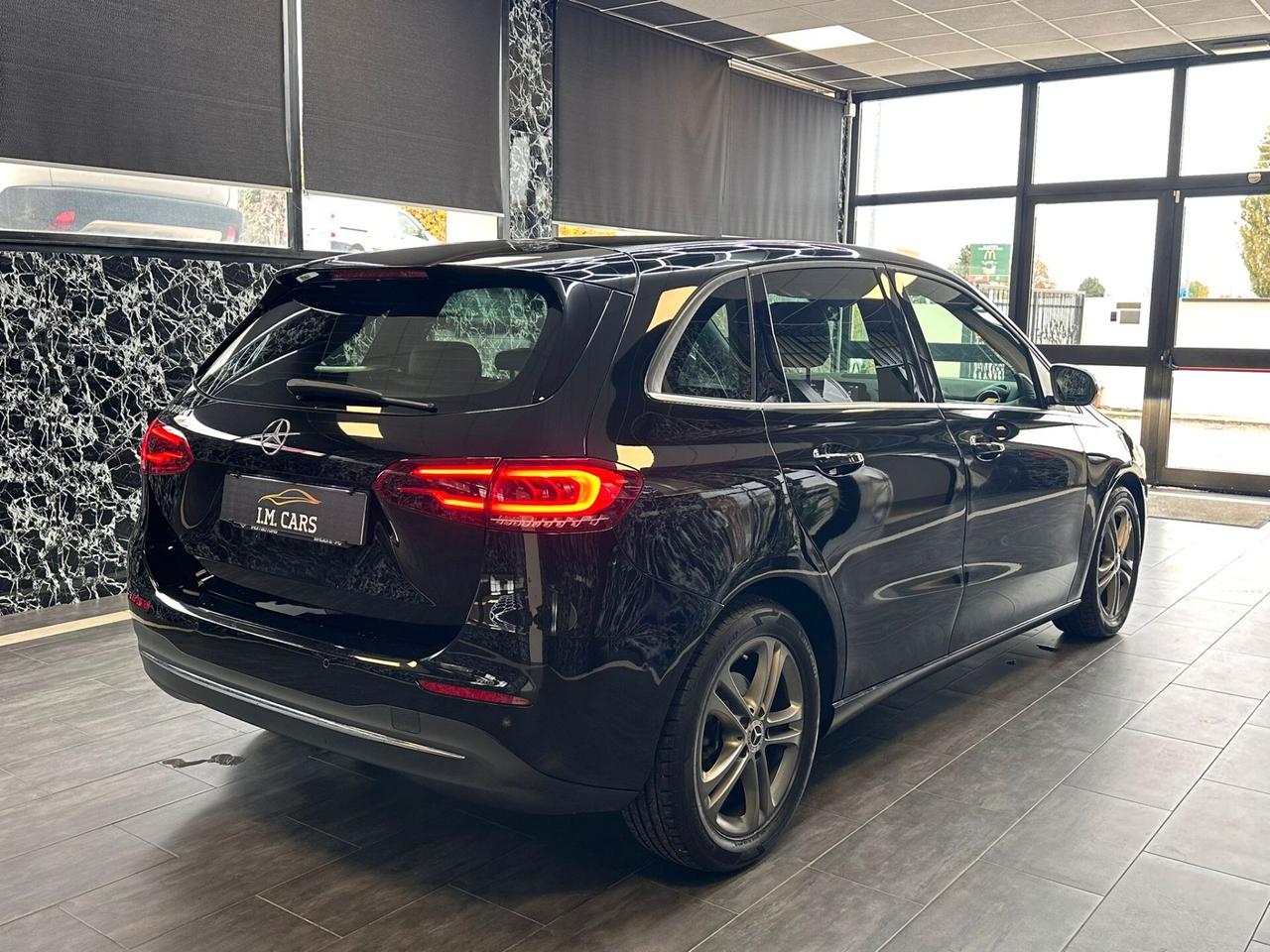 Mercedes-benz B 180 d Automatic Sport