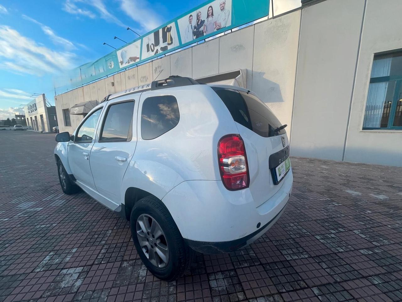 Dacia Duster 1.461 109CV 4x2 Serie Speciale Lauréate Family