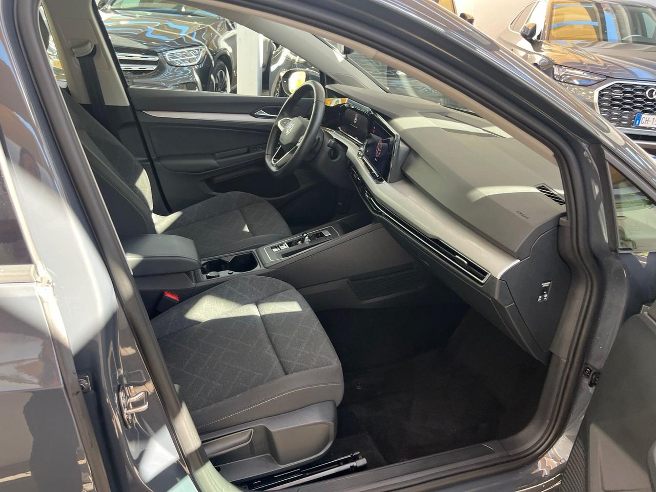 Volkswagen Golf 2.0 TDI 150 CV DSG SCR Style