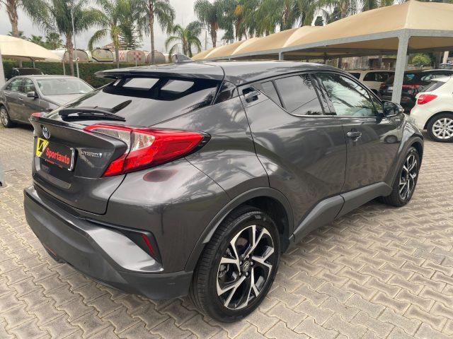 TOYOTA C-HR 1.8 Hybrid E-CVT