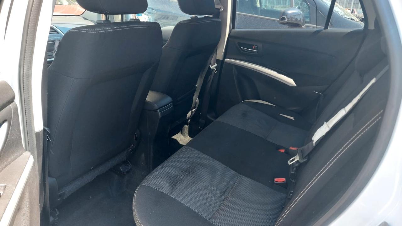 Suzuki S-Cross 1.6 DDiS Top