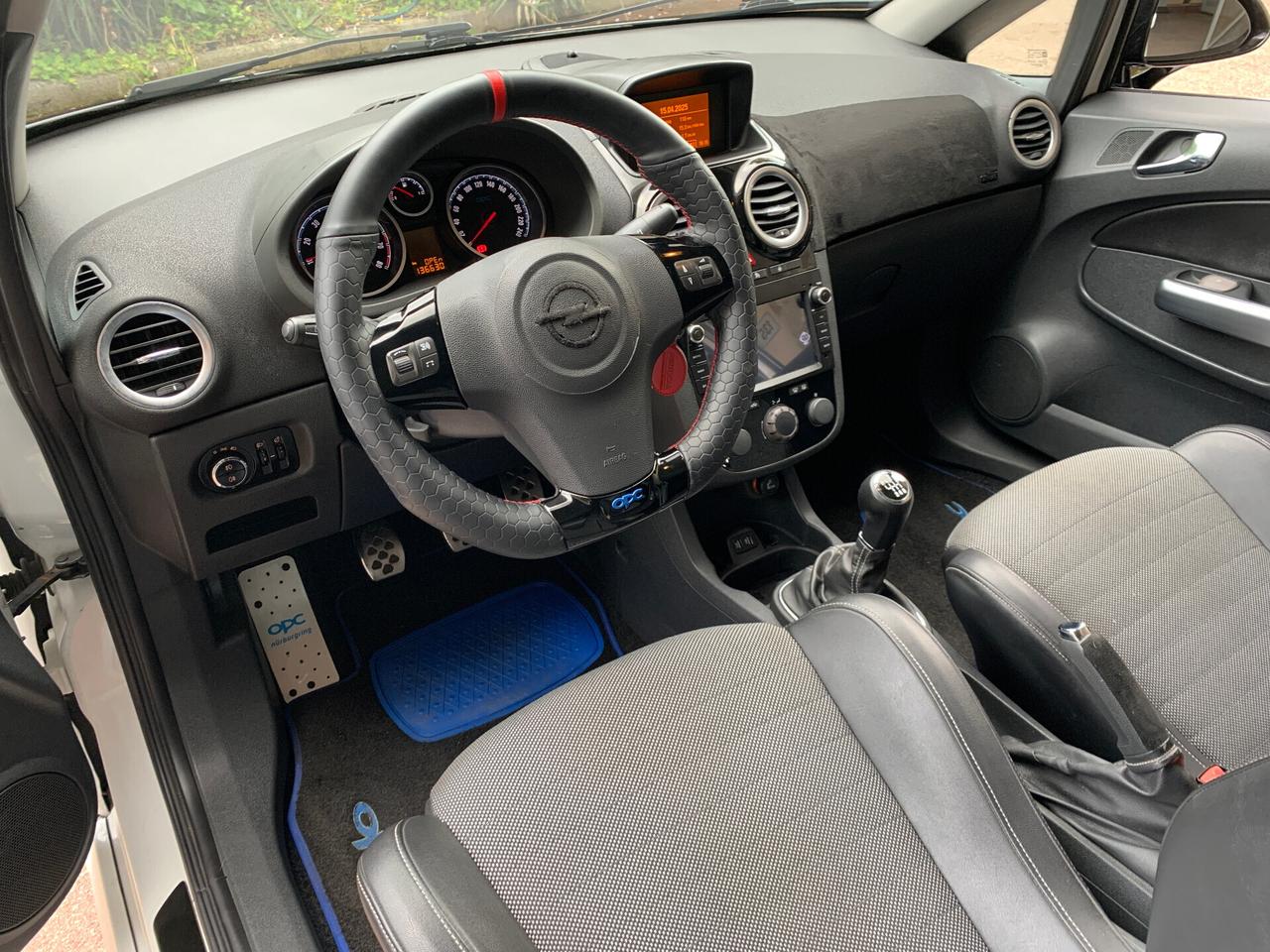 Opel Corsa 1.6 T 210CV 3 porte Nürburgring Edition OPC