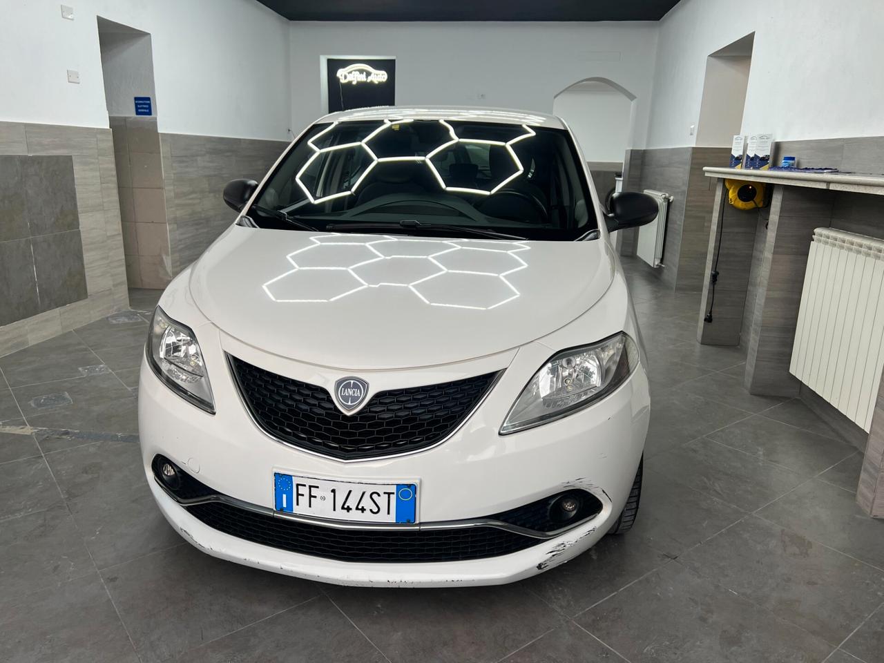 Lancia Ypsilon 1.3 MJT 16V 95 CV 5 porte S&S Platinum