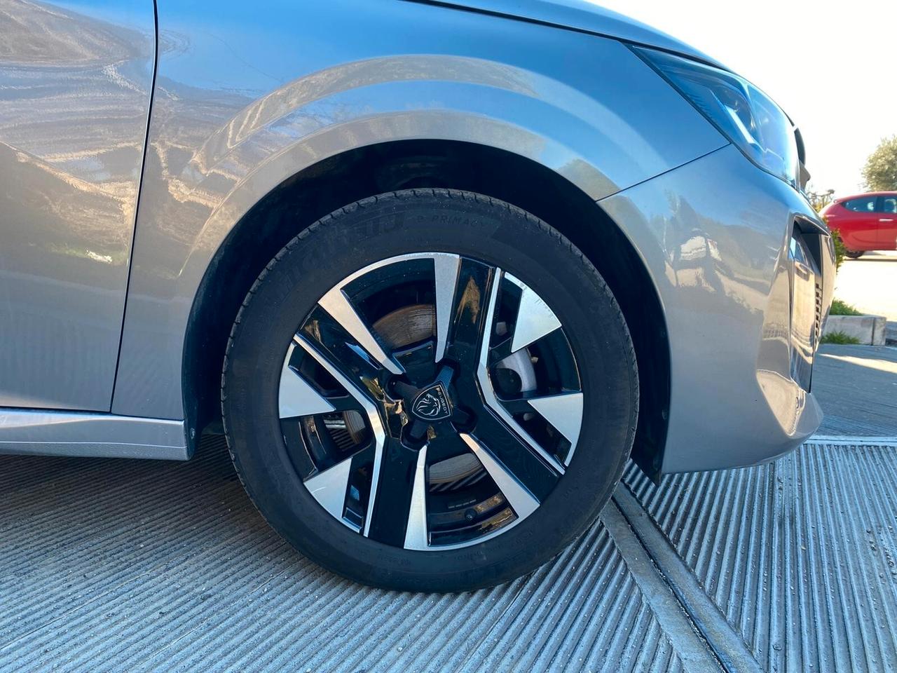 Peugeot 208 PureTech 100 Stop&Start 5 porte Allure