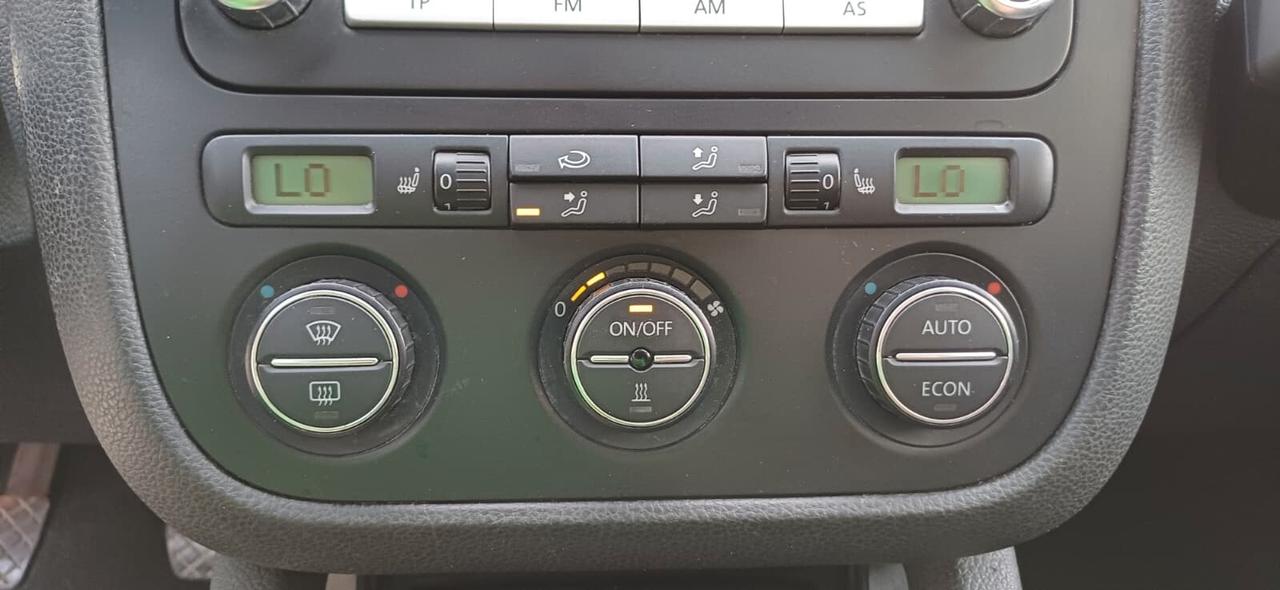 Volkswagen Golf 2.0 TDI DPF 5p. Sportline