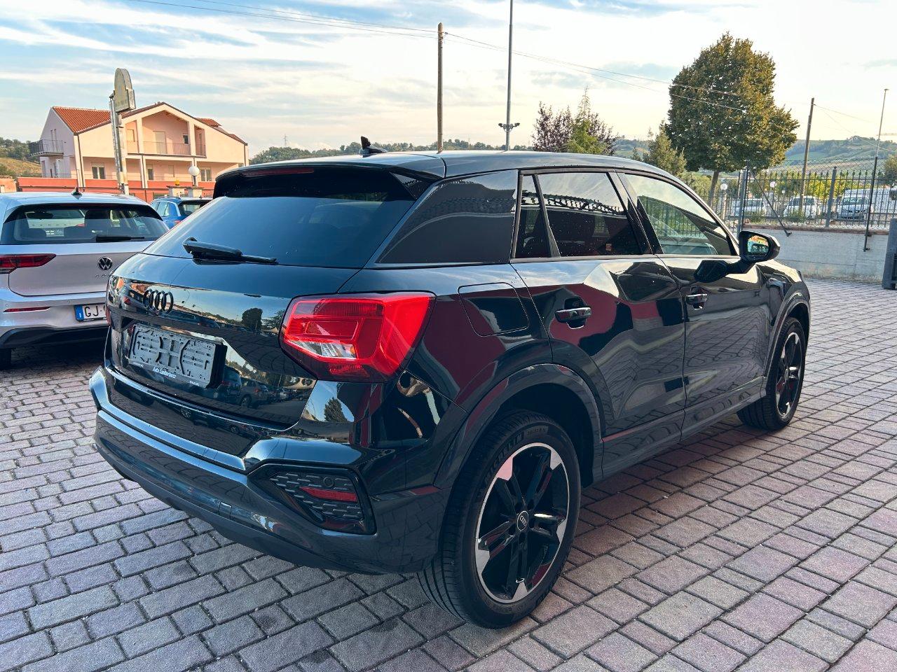 Audi Q2 30 1.0 tfsi Business Advanced 110cv