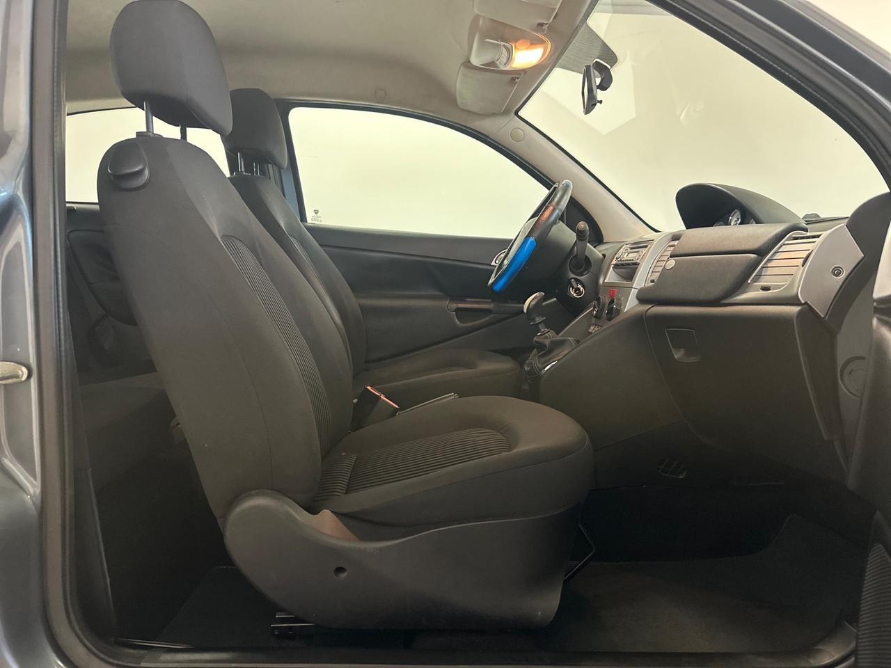 Lancia Ypsilon 1.2 Argento NEOPATENTATI