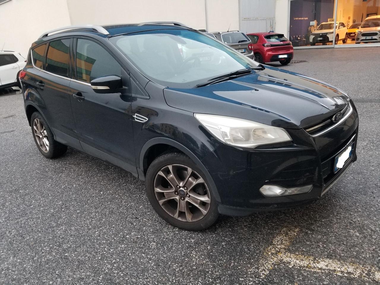 Ford Kuga 2.0 TDCI 140 CV 4WD Titanium