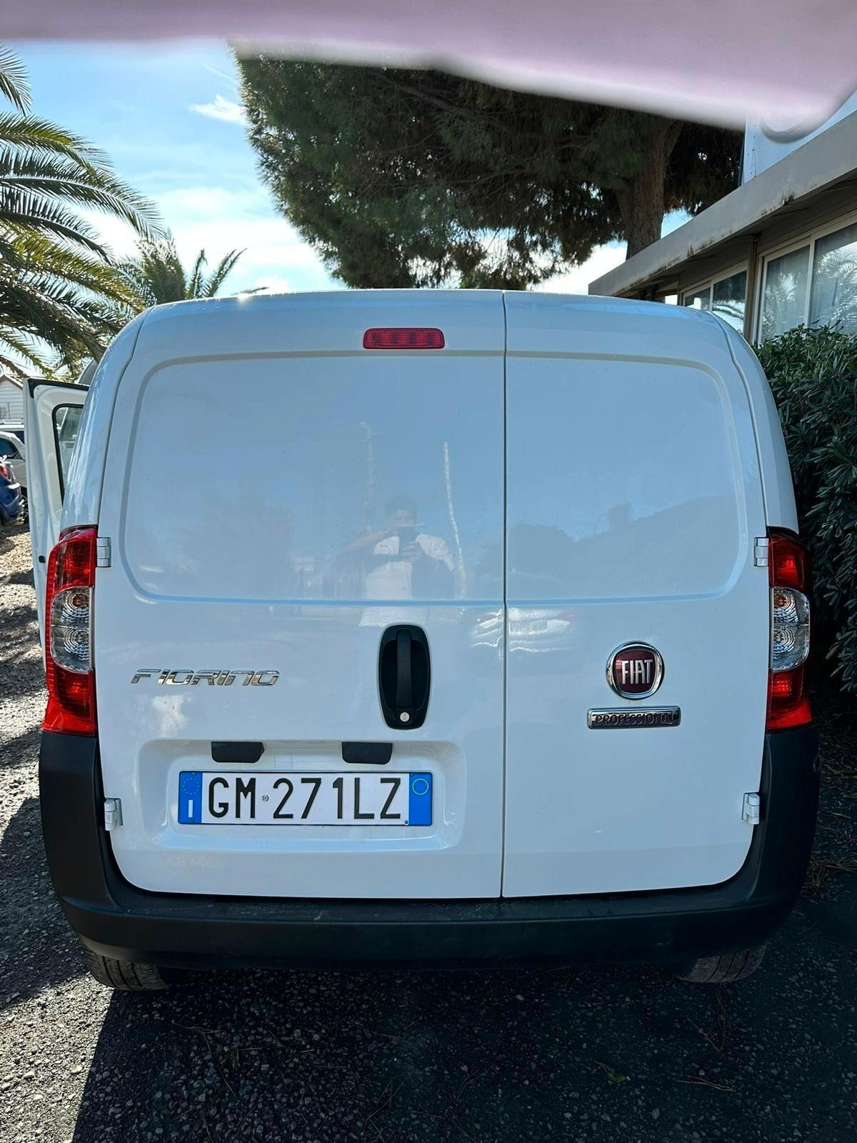 Fiat Fiorino 1.3 MJT 95CV Cargo Adventure