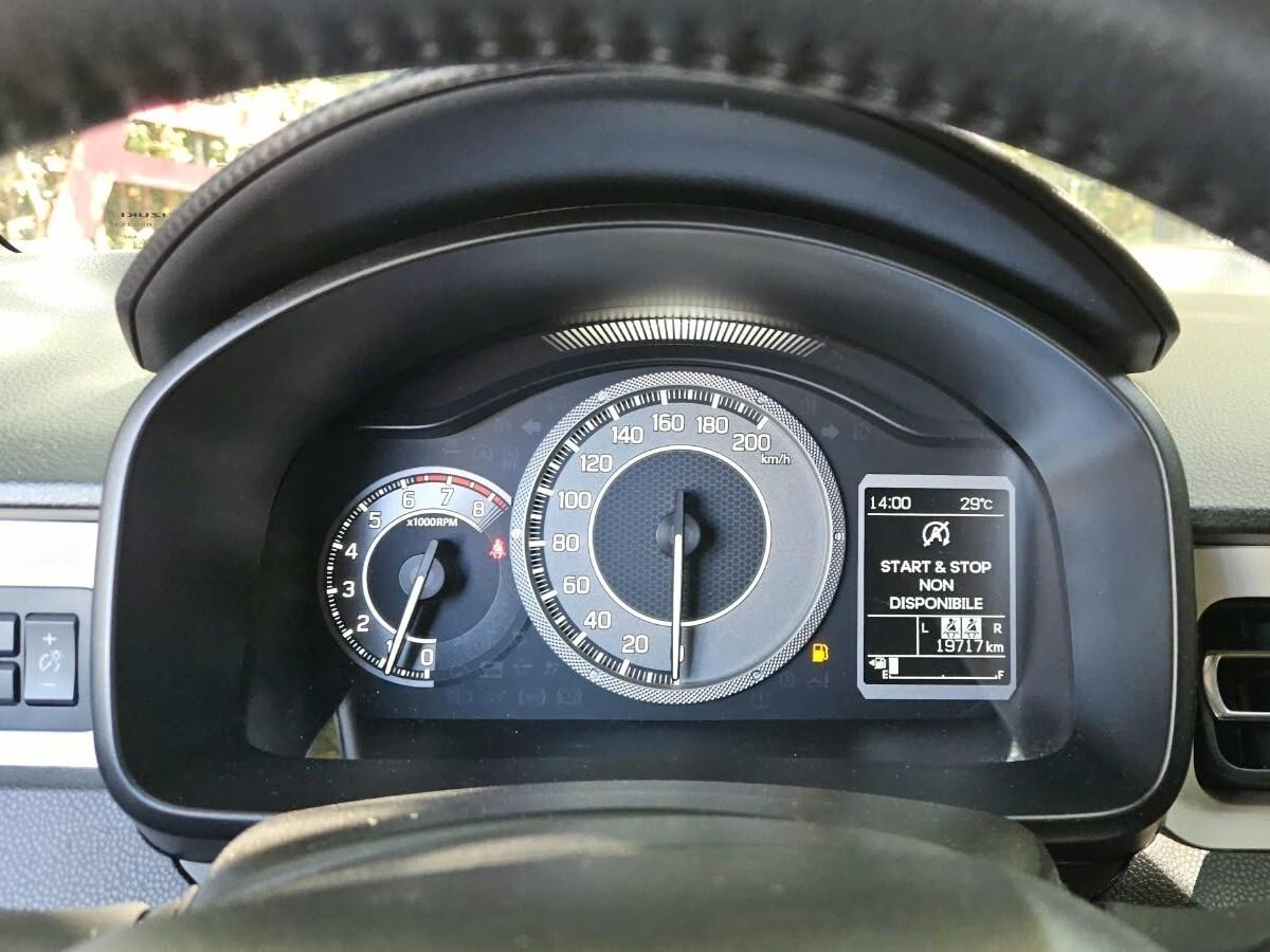 Suzuki Ignis 1.2 Hybrid Top