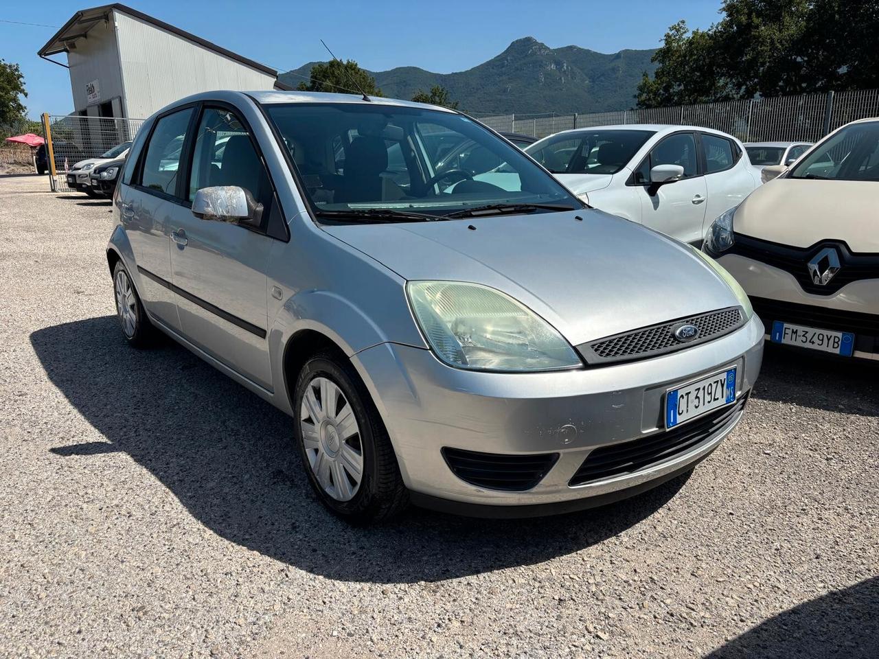 Ford Fiesta GHIA 1.2 METANO 5 porte - 2005