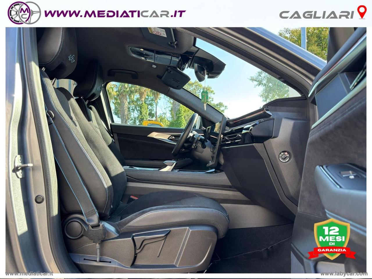 RENAULT Full Hybrid E-Tech 200 Techno