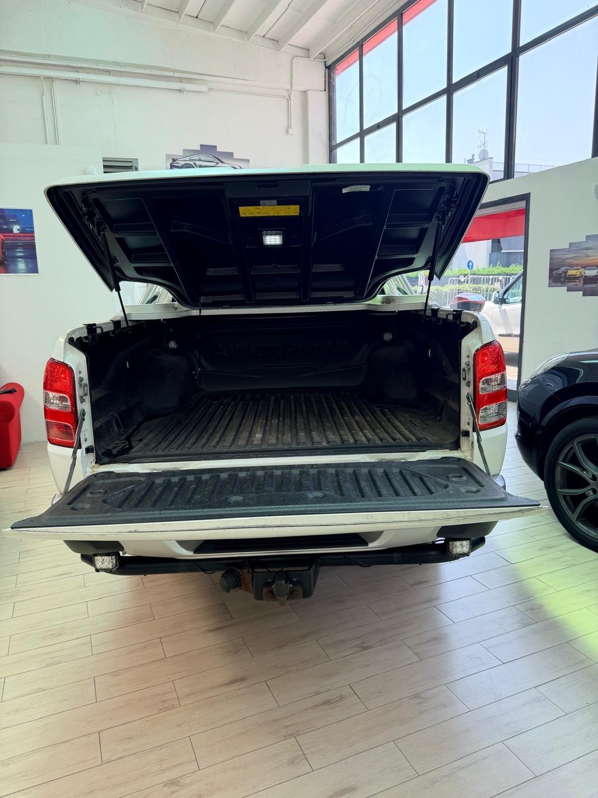 Mitsubishi L200 Doppia Cabina Full Optional