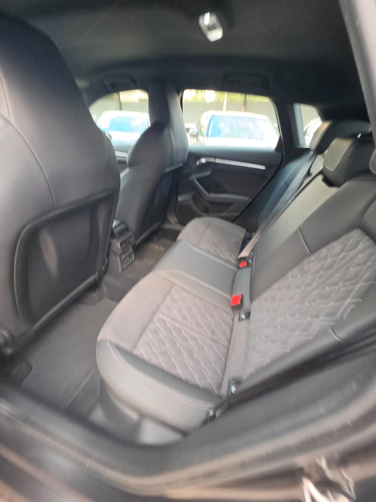Audi A3 SPB 30 TDI S tronic line edition