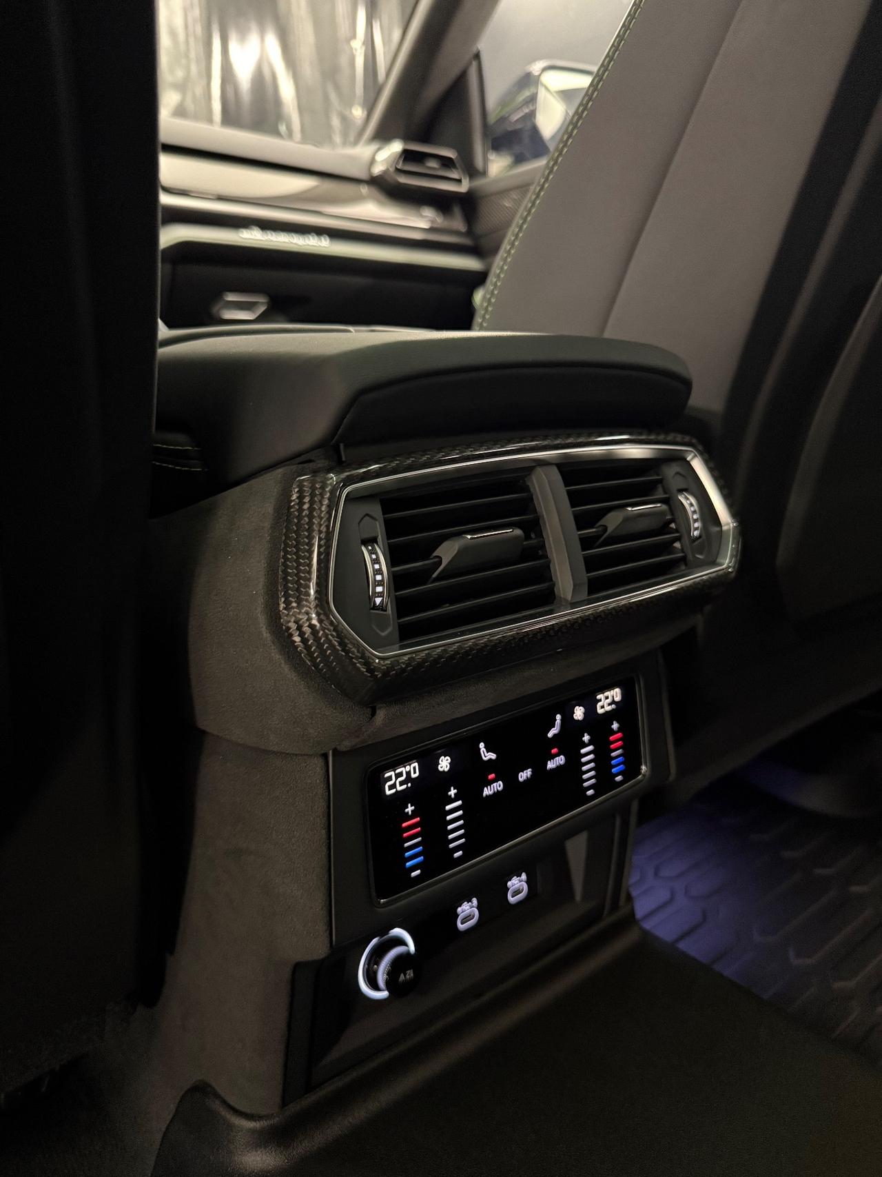 Lamborghini Urus 4.0 SE