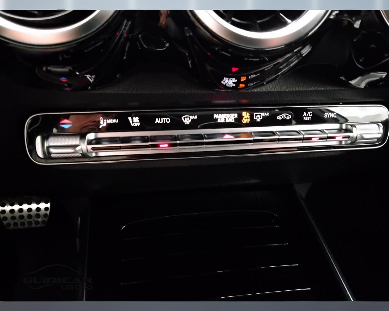 Mercedes-Benz GLB - X247 2019 - GLB 200 d Premium Easy Tech auto