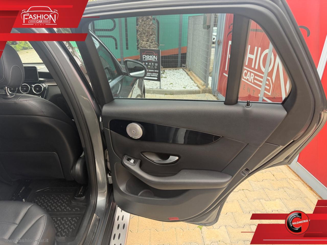 MERCEDES-BENZ GLC 220 d 4Matic Sport