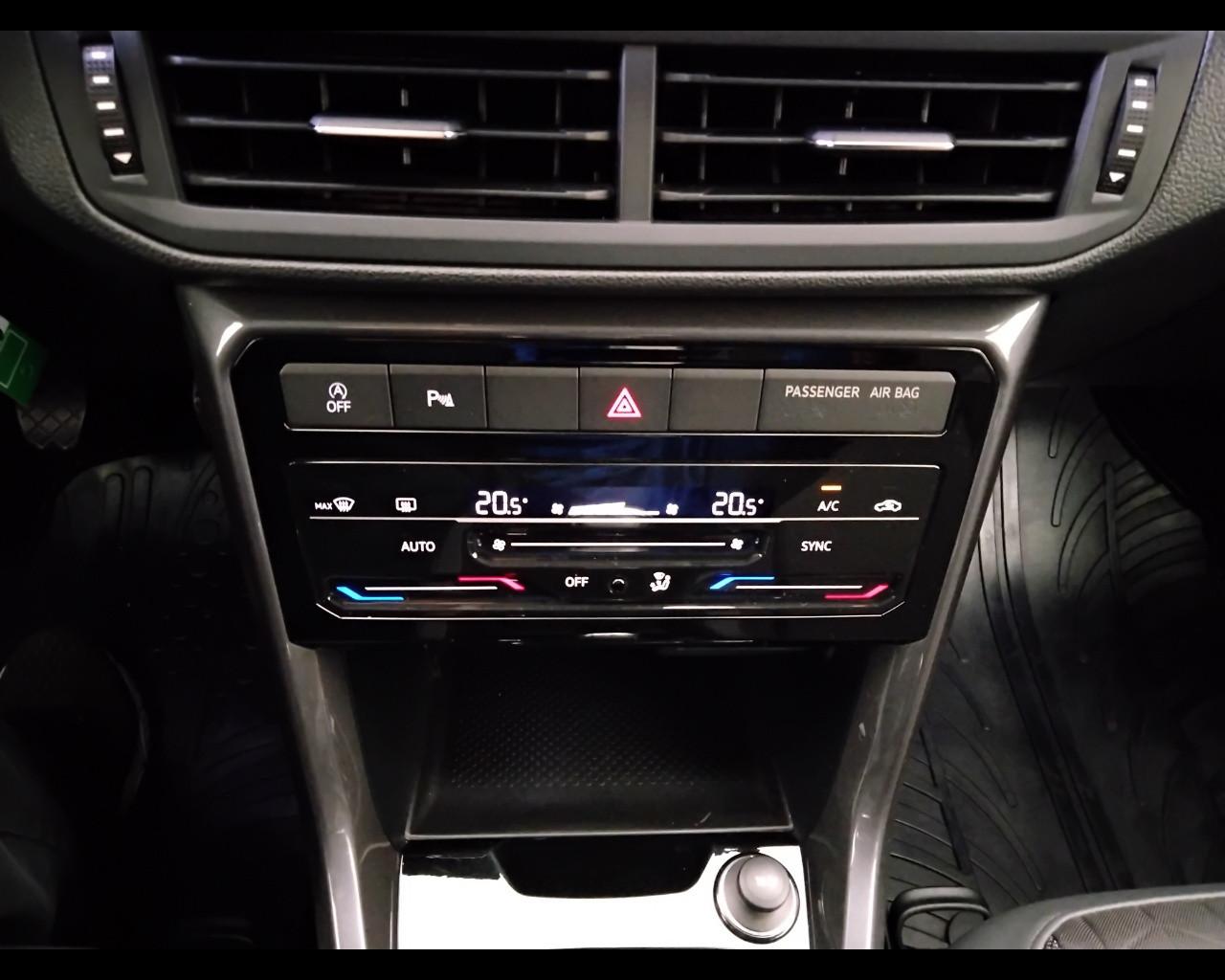 VOLKSWAGEN T-Cross 2019 - T-Cross 1.0 tsi Advanced 110cv