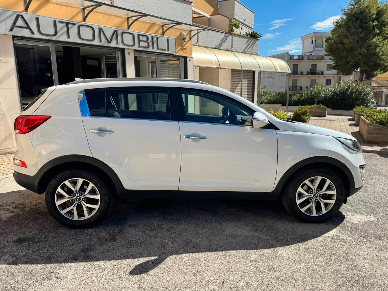 KIA SPORTAGE 1.7 CRDI 115 CV NAVI+RETROC.+CERCHI+PELLE