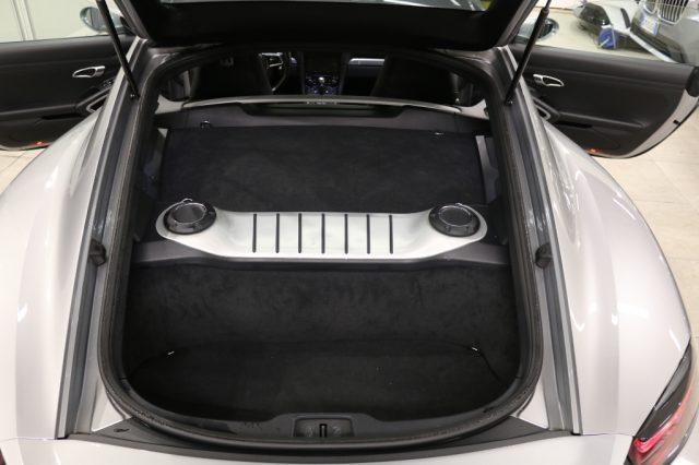 PORSCHE 718 Spyder 2.0