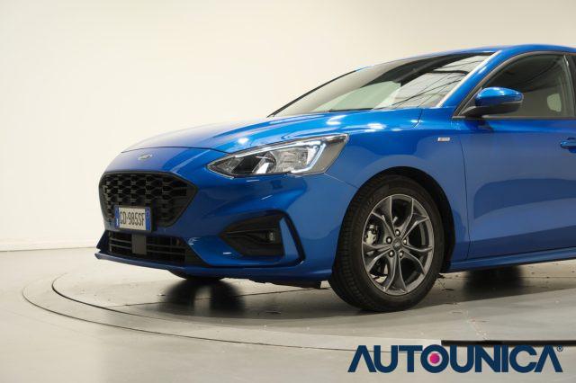 FORD Focus 1.0 ECOBOOST HYBRID 125 CV 5P ST-LINE NEOPATENTATI