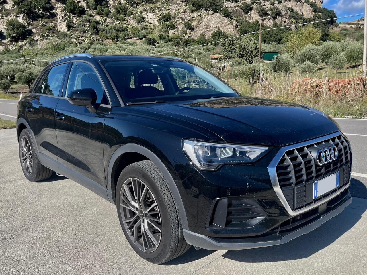Audi Q3 35 TDI 2.0 Tdi 150cv S-Tronic 2021