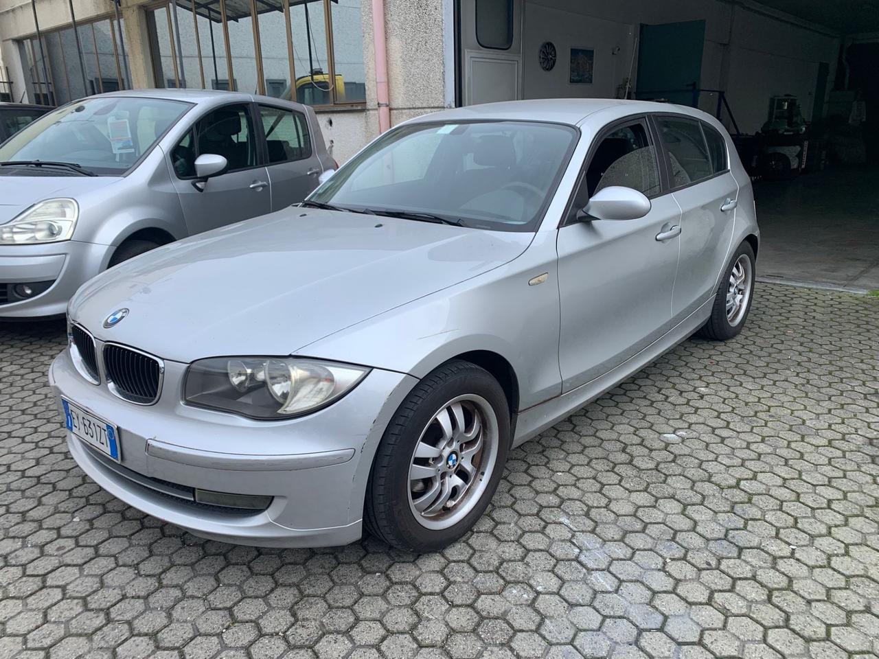 Bmw 116 116i cat 5 porte Eletta