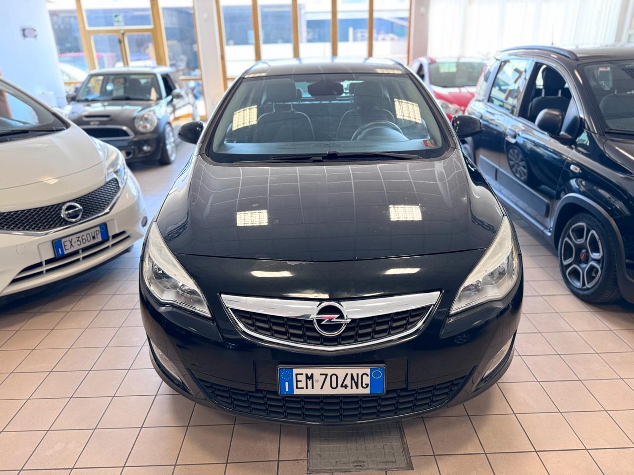 Opel Astra 1.7 CDTI 110CV 5 porte Cosmo Fleet