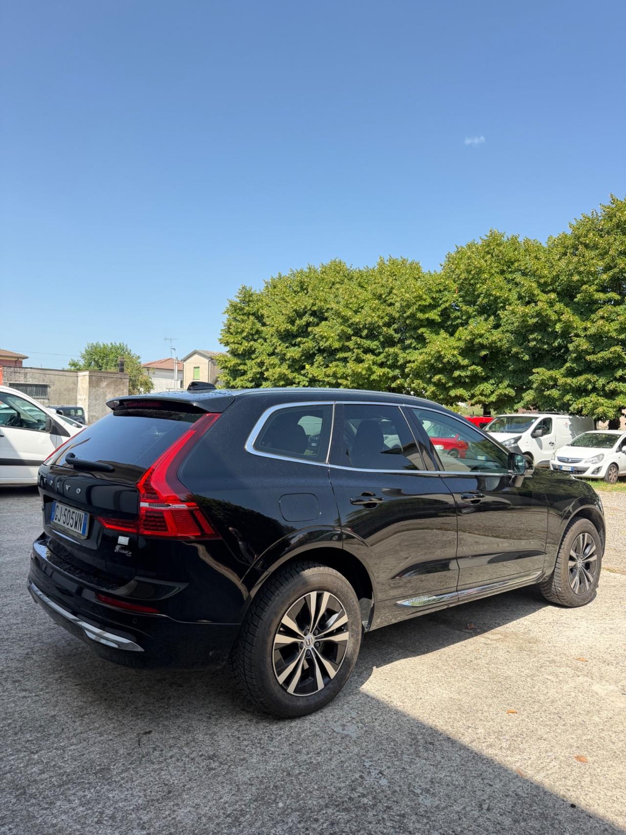 Volvo XC 60 XC60 T6 Recharge Plug-in Hybrid AWD aut. Ultimate Bright