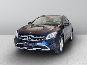 Mercedes-Benz GLA-X156 2017 - GLA 180 d Sport