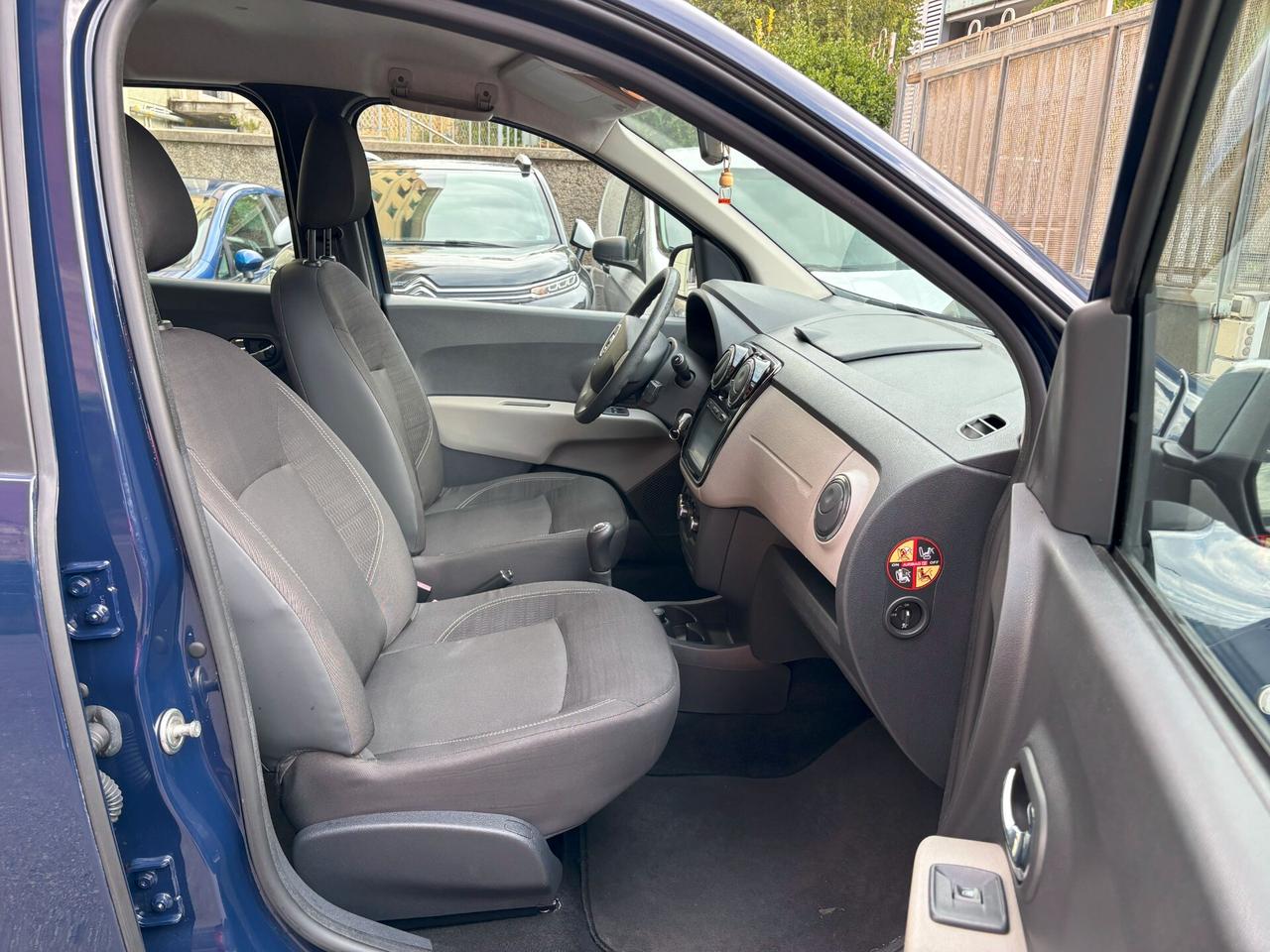 Dacia Lodgy 1.6 8V 85CV 7 posti Lauréate UNIPROPRIETARIO