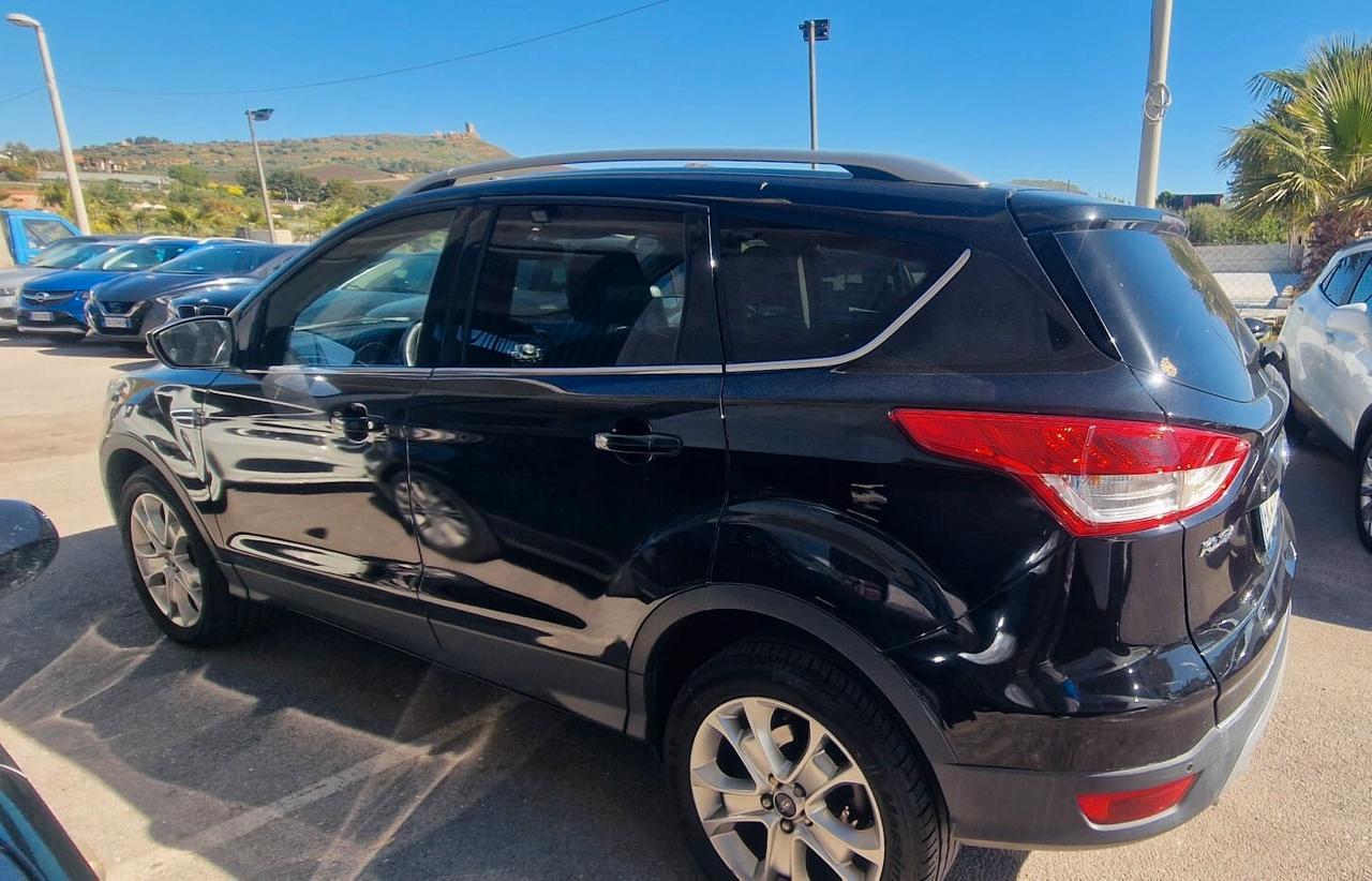Ford Kuga 2.0 TDCi 163 CV 4WD Powersh.Titanium DPF