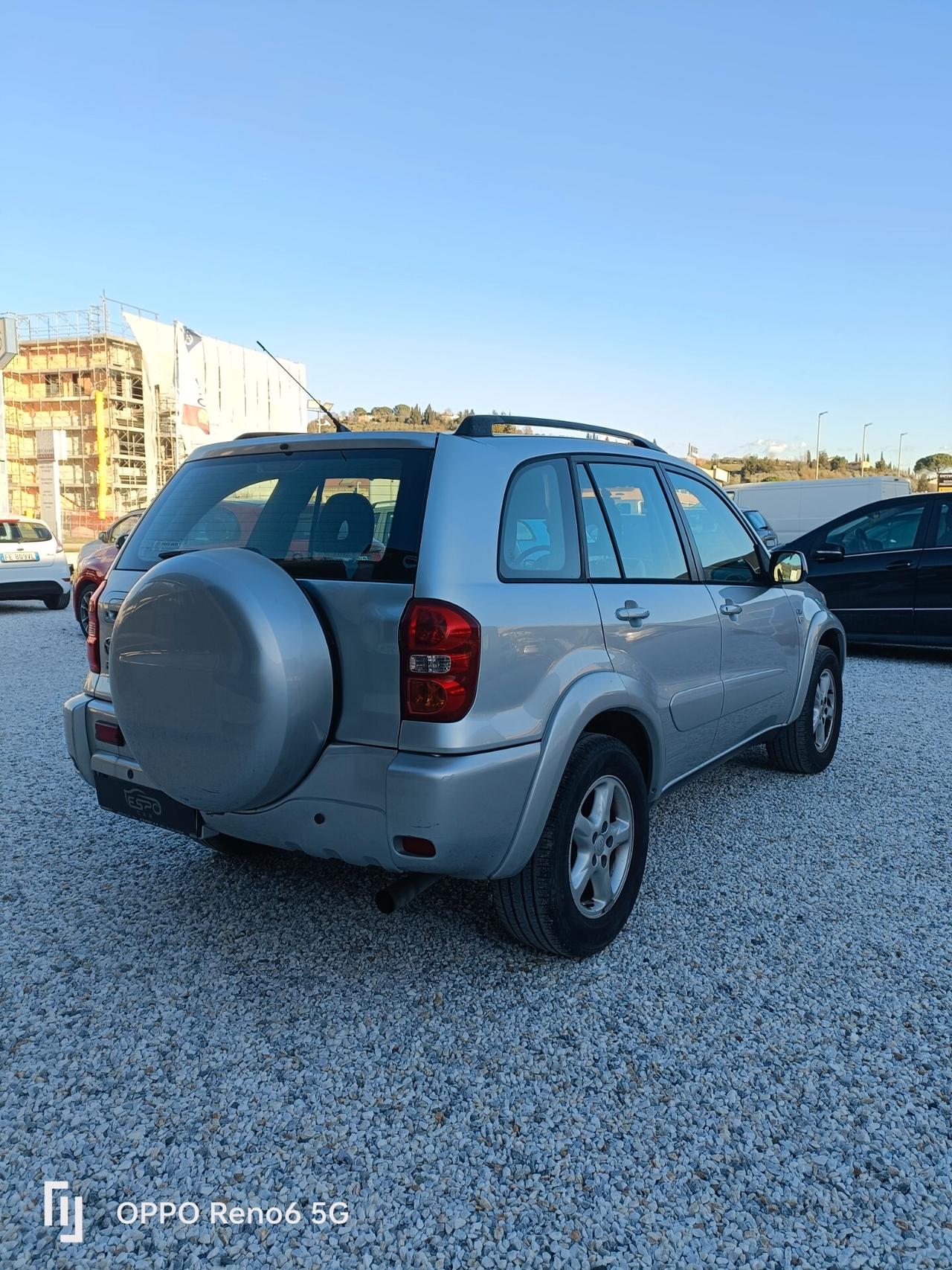 Toyota RAV 4 RAV4.com 2.0 Tdi D-4D cat 5 porte